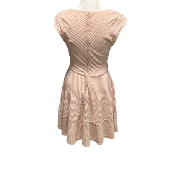 Bar Iii Blush Cap-Sleeve Perforated Fit & Flare Dress size small NWT - Picture 2 of 4